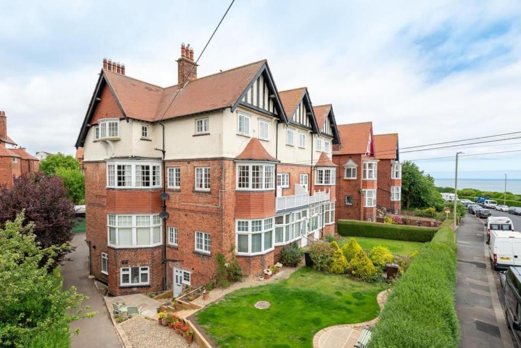 The Hideaway Luxury 5* 2 Bed Garden Apartment Scarborough Exterior photo